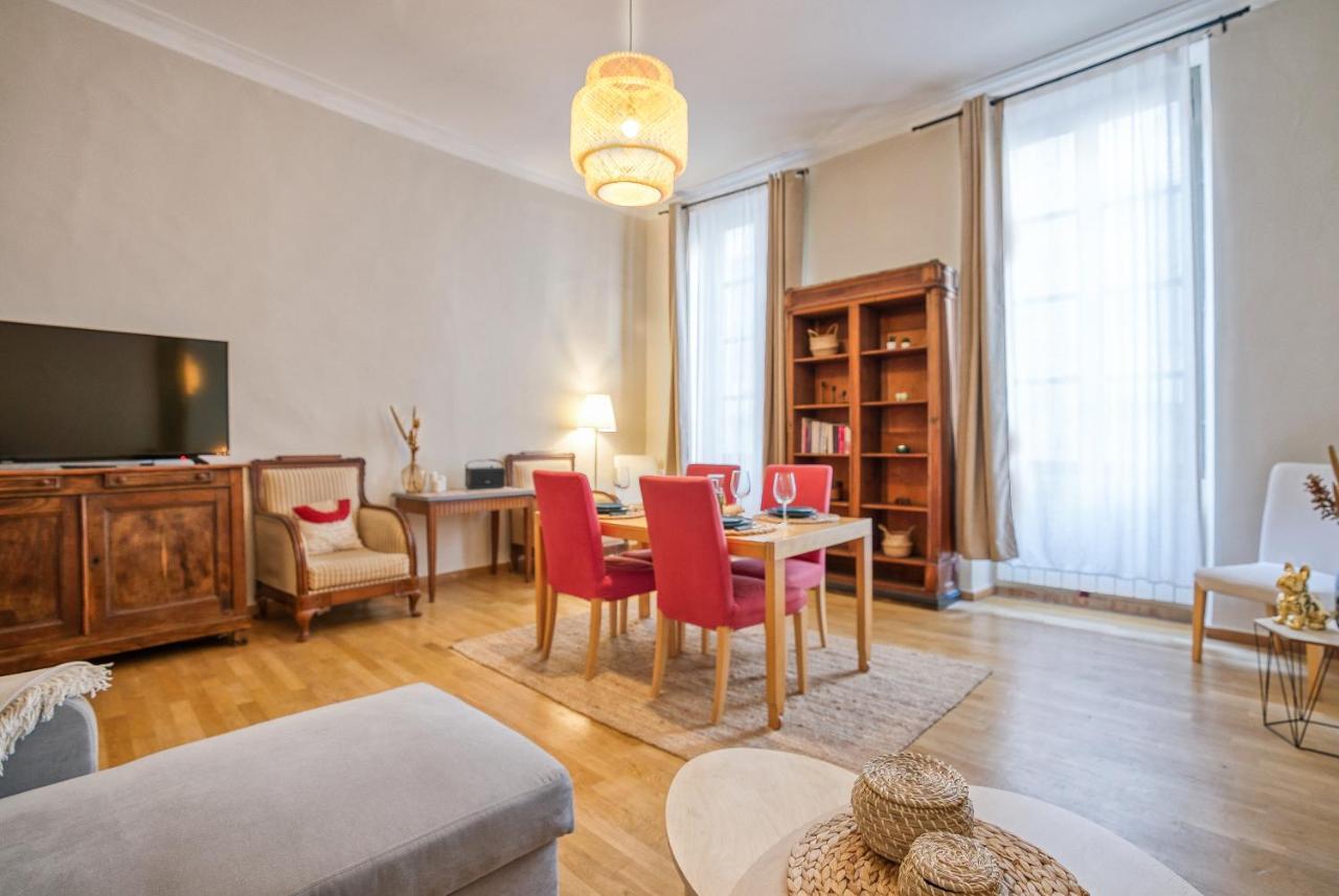 Superbe Appartement 95M2 Proche Arenes- Parking Offert Nimes Exterior photo