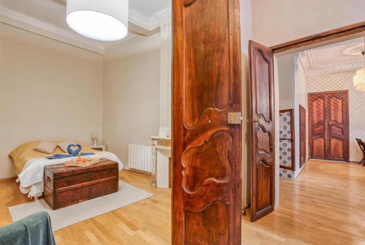 Superbe Appartement 95M2 Proche Arenes- Parking Offert Nimes Exterior photo